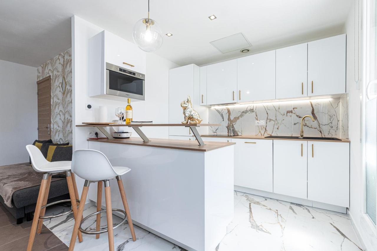 Ferienwohnung La Casa Reine Jeanne Nizza Exterior foto